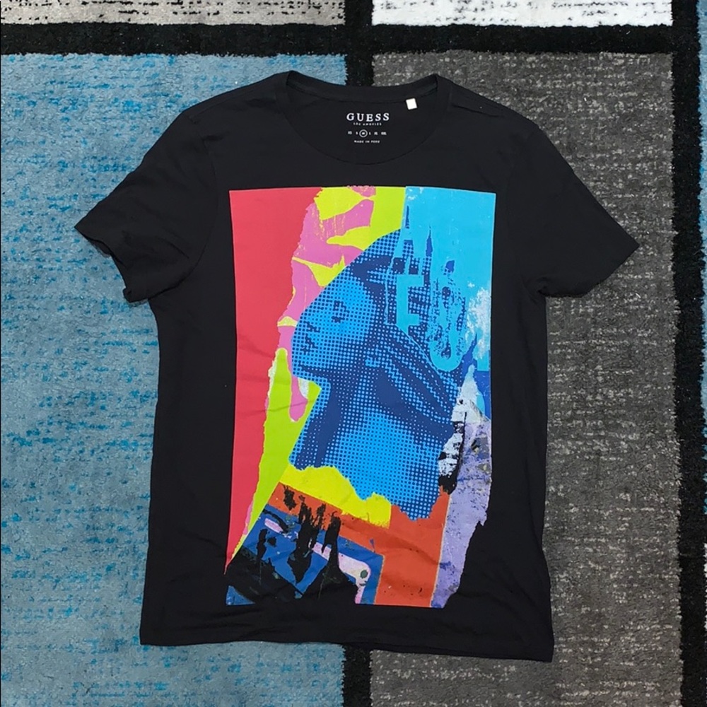 Guess Graphic Tee